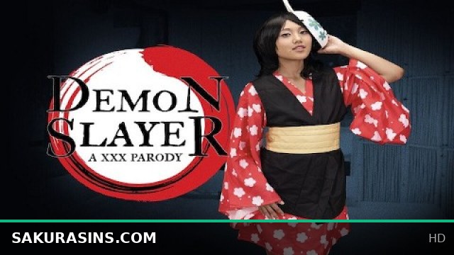 Intense Fuck Session with Asian Teen Mai Thai as Makomo from Demon Slayer VR Porn