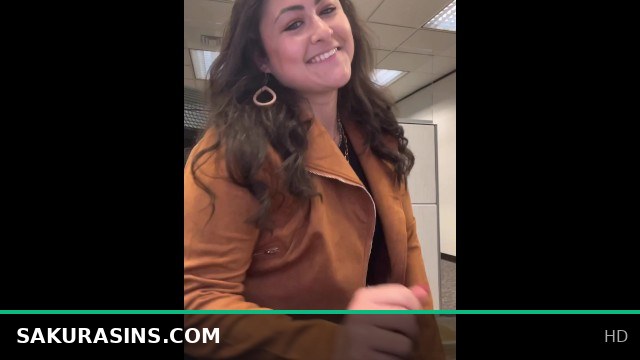 Office Flashing and Squirting Compilation Featuring Wild Japanese Scenes Part 1