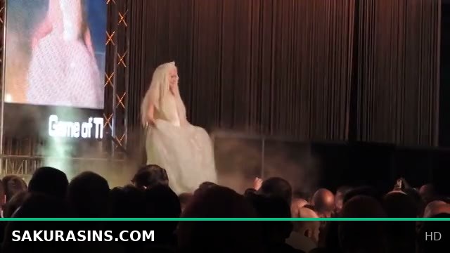 Princess Lola Taylor Strips Live on Stage as Seductive Game of Thrones Queen Daenerys